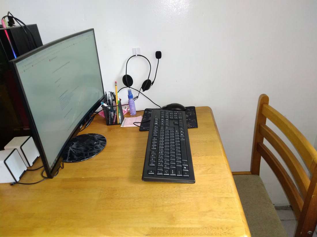 work station_1574842435.jpg